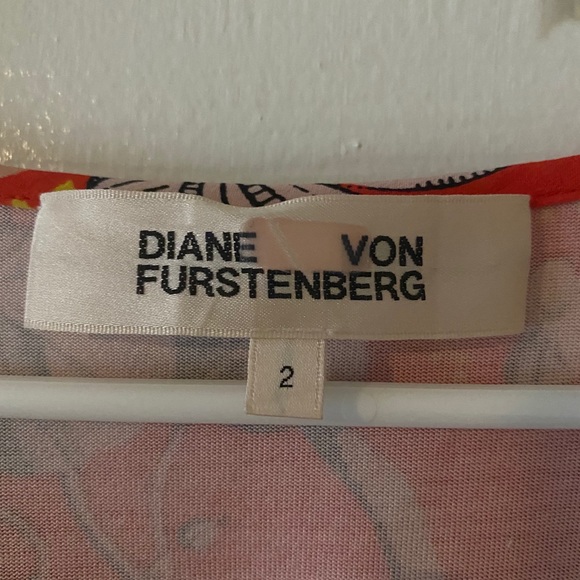 Diane von Furstenberg floral wrap dress - Picture 6 of 9